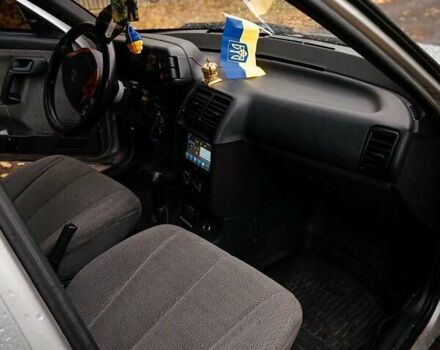Сірий ВАЗ 2110, об'ємом двигуна 1.6 л та пробігом 213 тис. км за 2800 $, фото 9 на Automoto.ua