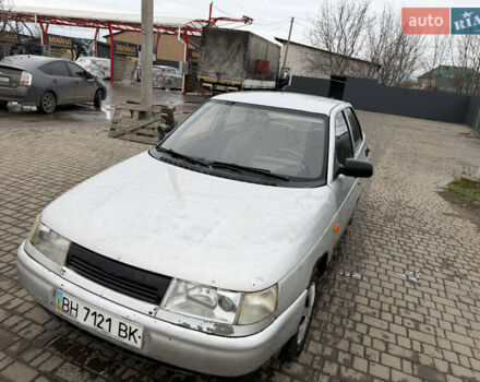 Серый ВАЗ 2110, объемом двигателя 1.5 л и пробегом 300 тыс. км за 950 $, фото 8 на Automoto.ua