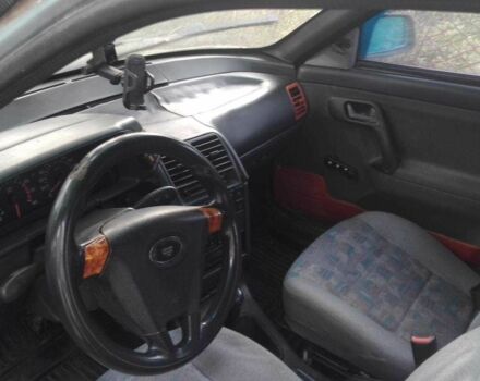 Серый ВАЗ 2110, объемом двигателя 1.5 л и пробегом 173 тыс. км за 1000 $, фото 3 на Automoto.ua