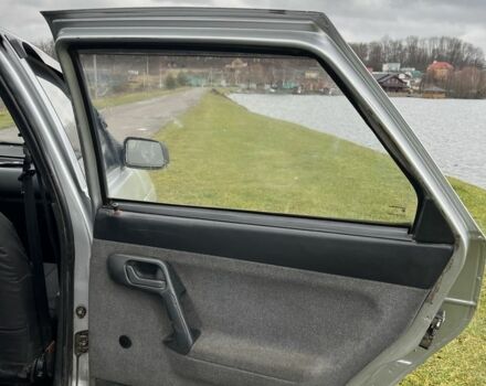 Серый ВАЗ 2110, объемом двигателя 1.5 л и пробегом 400 тыс. км за 600 $, фото 6 на Automoto.ua