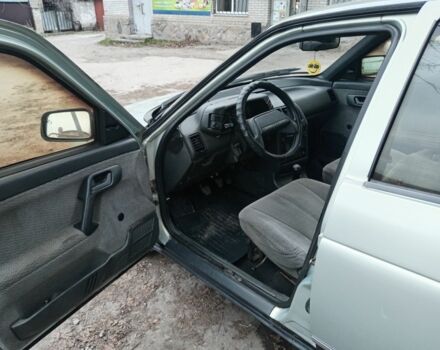 Сірий ВАЗ 2110, об'ємом двигуна 1.5 л та пробігом 200 тис. км за 2300 $, фото 4 на Automoto.ua