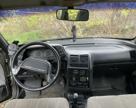 Сірий ВАЗ 2110, об'ємом двигуна 1.5 л та пробігом 400 тис. км за 841 $, фото 5 на Automoto.ua