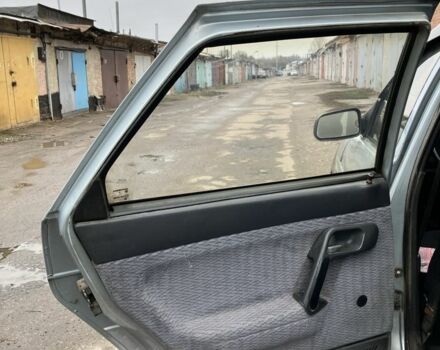 Серый ВАЗ 2110, объемом двигателя 1.5 л и пробегом 266 тыс. км за 850 $, фото 5 на Automoto.ua