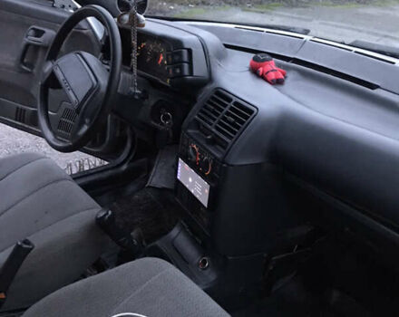 Серый ВАЗ 2110, объемом двигателя 1.5 л и пробегом 330 тыс. км за 1000 $, фото 5 на Automoto.ua