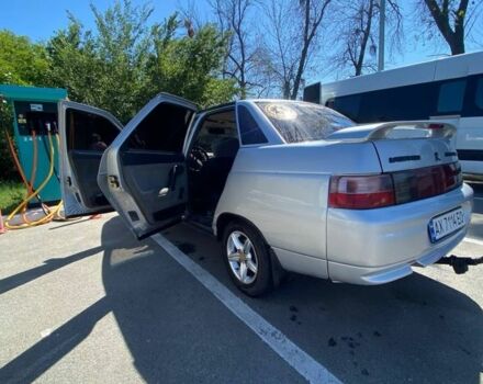 Серый ВАЗ 2110, объемом двигателя 1.5 л и пробегом 250 тыс. км за 1306 $, фото 3 на Automoto.ua