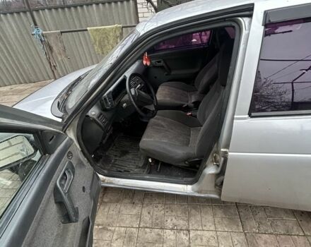 Серый ВАЗ 2110, объемом двигателя 1.5 л и пробегом 1 тыс. км за 1600 $, фото 4 на Automoto.ua