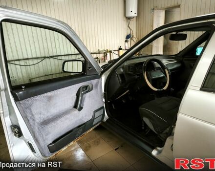 Серый ВАЗ 2110, объемом двигателя 1.5 л и пробегом 341 тыс. км за 1120 $, фото 6 на Automoto.ua