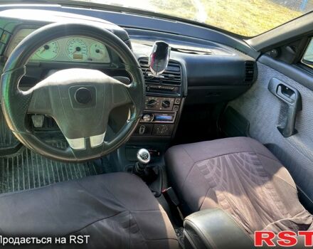 Серый ВАЗ 2110, объемом двигателя 1.5 л и пробегом 165 тыс. км за 1500 $, фото 7 на Automoto.ua