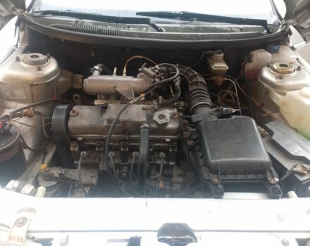 Серый ВАЗ 2110, объемом двигателя 1.5 л и пробегом 300 тыс. км за 1100 $, фото 4 на Automoto.ua