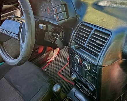 Серый ВАЗ 2110, объемом двигателя 1.5 л и пробегом 150 тыс. км за 1500 $, фото 6 на Automoto.ua