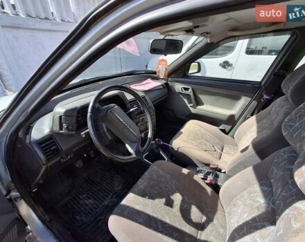 Серый ВАЗ 2110, объемом двигателя 1.5 л и пробегом 170 тыс. км за 1750 $, фото 5 на Automoto.ua