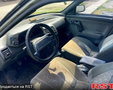 Серый ВАЗ 2110, объемом двигателя 1.5 л и пробегом 320 тыс. км за 1200 $, фото 5 на Automoto.ua