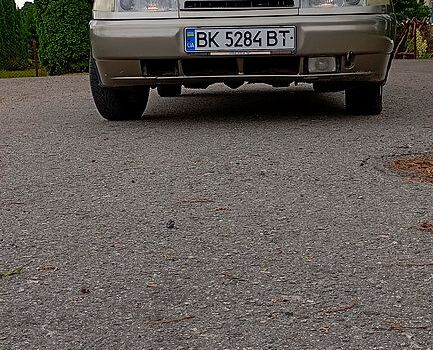 Серый ВАЗ 2110, объемом двигателя 1.5 л и пробегом 300 тыс. км за 1550 $, фото 4 на Automoto.ua