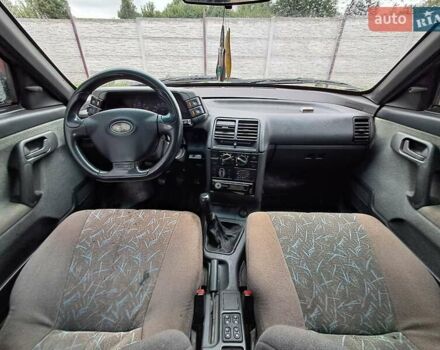 Сірий ВАЗ 2110, об'ємом двигуна 1.5 л та пробігом 205 тис. км за 1250 $, фото 8 на Automoto.ua