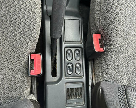 Сірий ВАЗ 2110, об'ємом двигуна 1.5 л та пробігом 270 тис. км за 1999 $, фото 21 на Automoto.ua