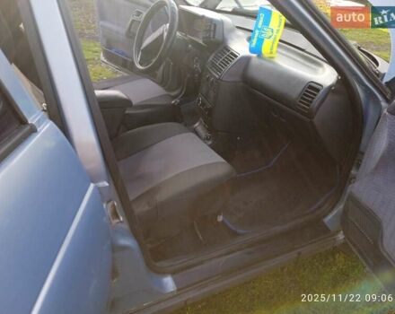 Серый ВАЗ 2110, объемом двигателя 1.5 л и пробегом 340 тыс. км за 2000 $, фото 16 на Automoto.ua