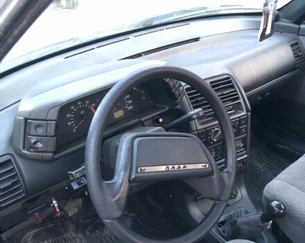 ВАЗ 2110 2002 в Тальном на Automoto.ua Серый ВАЗ 2110, объемом двигателя 1.5 л и пробегом 400 тыс. км за 1300 $, фото 3 на Automoto.ua