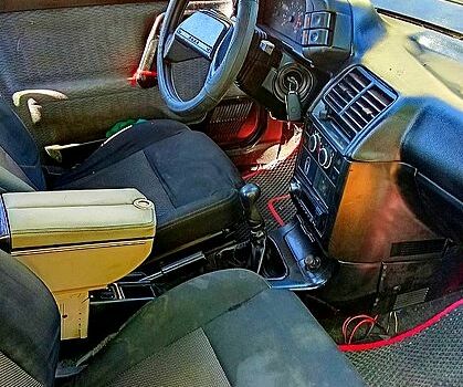 Сірий ВАЗ 2110, об'ємом двигуна 1.5 л та пробігом 250 тис. км за 800 $, фото 4 на Automoto.ua