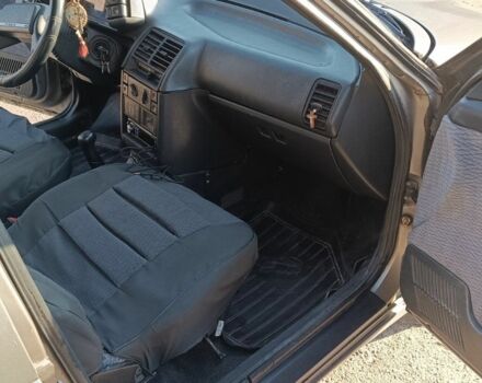 Серый ВАЗ 2110, объемом двигателя 1.5 л и пробегом 223 тыс. км за 1450 $, фото 7 на Automoto.ua