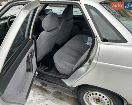 Серый ВАЗ 2110, объемом двигателя 1.5 л и пробегом 250 тыс. км за 1350 $, фото 6 на Automoto.ua