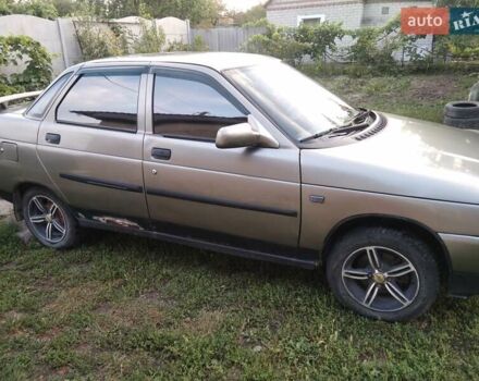 Серый ВАЗ 2110, объемом двигателя 1.5 л и пробегом 210 тыс. км за 1600 $, фото 2 на Automoto.ua