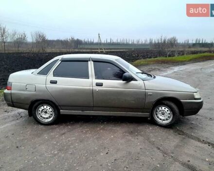 Серый ВАЗ 2110, объемом двигателя 1.5 л и пробегом 300 тыс. км за 2200 $, фото 5 на Automoto.ua