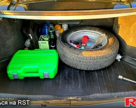 Серый ВАЗ 2110, объемом двигателя 1.5 л и пробегом 233 тыс. км за 1900 $, фото 13 на Automoto.ua