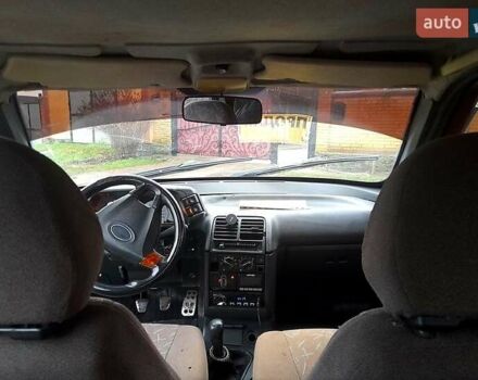 Серый ВАЗ 2110, объемом двигателя 1.5 л и пробегом 300 тыс. км за 2200 $, фото 2 на Automoto.ua