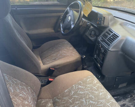 Серый ВАЗ 2110, объемом двигателя 1.5 л и пробегом 204 тыс. км за 904 $, фото 4 на Automoto.ua