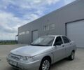 Серый ВАЗ 2110, объемом двигателя 1.5 л и пробегом 165 тыс. км за 2600 $, фото 1 на Automoto.ua