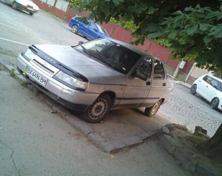 Серый ВАЗ 2110, объемом двигателя 1.5 л и пробегом 120 тыс. км за 983 $, фото 4 на Automoto.ua