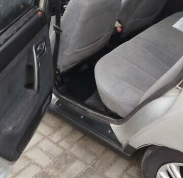 Сірий ВАЗ 2110, об'ємом двигуна 1.5 л та пробігом 168 тис. км за 1950 $, фото 8 на Automoto.ua