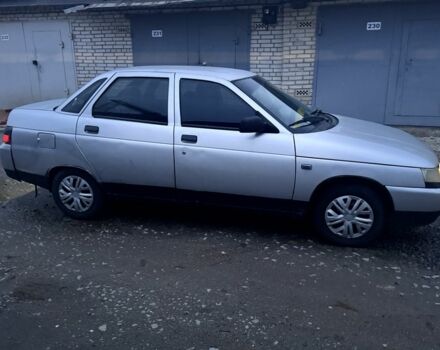 Сірий ВАЗ 2110, об'ємом двигуна 1.5 л та пробігом 222 тис. км за 750 $, фото 3 на Automoto.ua