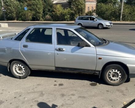 Серый ВАЗ 2110, объемом двигателя 1.5 л и пробегом 227 тыс. км за 1350 $, фото 2 на Automoto.ua