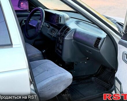 Сірий ВАЗ 2110, об'ємом двигуна 1.5 л та пробігом 307 тис. км за 1450 $, фото 4 на Automoto.ua