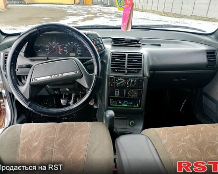Сірий ВАЗ 2110, об'ємом двигуна 1.5 л та пробігом 258 тис. км за 1150 $, фото 5 на Automoto.ua