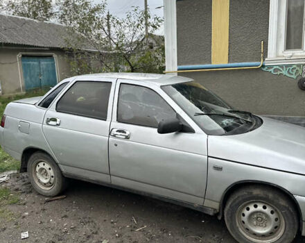 Серый ВАЗ 2110, объемом двигателя 1.5 л и пробегом 300 тыс. км за 900 $, фото 3 на Automoto.ua