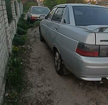 Серый ВАЗ 2110, объемом двигателя 1.5 л и пробегом 10 тыс. км за 1400 $, фото 1 на Automoto.ua