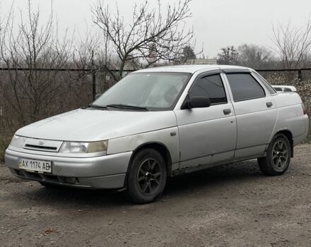 Серый ВАЗ 2110, объемом двигателя 1.6 л и пробегом 200 тыс. км за 1500 $, фото 3 на Automoto.ua