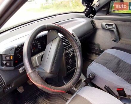 Серый ВАЗ 2110, объемом двигателя 1.6 л и пробегом 200 тыс. км за 2800 $, фото 1 на Automoto.ua