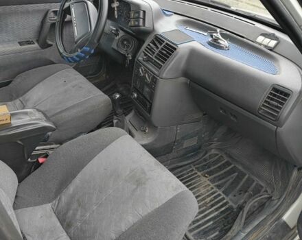 Серый ВАЗ 2110, объемом двигателя 1.5 л и пробегом 240 тыс. км за 1100 $, фото 5 на Automoto.ua