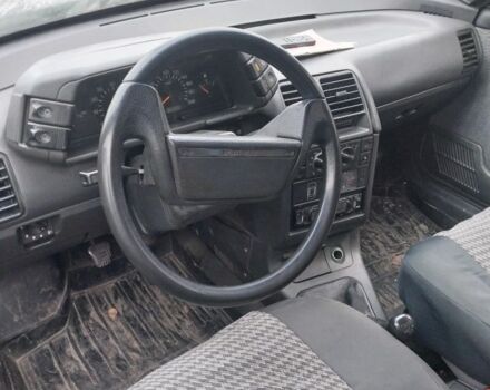 Серый ВАЗ 2110, объемом двигателя 2 л и пробегом 300 тыс. км за 1551 $, фото 1 на Automoto.ua