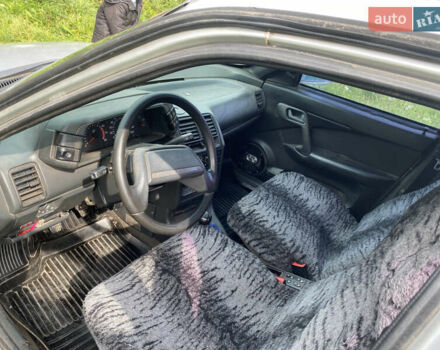 Серый ВАЗ 2110, объемом двигателя 1.5 л и пробегом 195 тыс. км за 900 $, фото 4 на Automoto.ua
