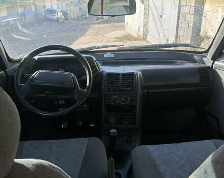 Сірий ВАЗ 2110, об'ємом двигуна 1.5 л та пробігом 238 тис. км за 1900 $, фото 6 на Automoto.ua