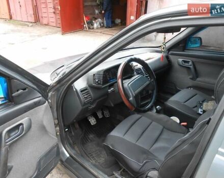 Серый ВАЗ 2110, объемом двигателя 1.6 л и пробегом 220 тыс. км за 2600 $, фото 4 на Automoto.ua