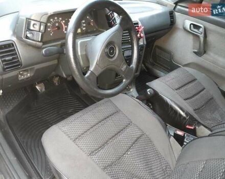 Сірий ВАЗ 2110, об'ємом двигуна 1.6 л та пробігом 176 тис. км за 1500 $, фото 12 на Automoto.ua