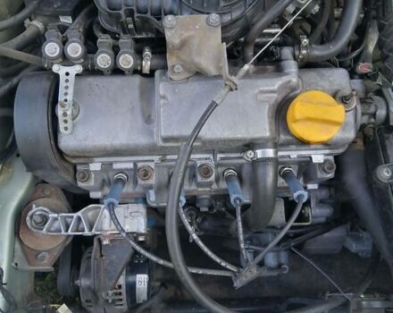 Серый ВАЗ 2110, объемом двигателя 1.6 л и пробегом 113 тыс. км за 2300 $, фото 2 на Automoto.ua