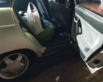 Серый ВАЗ 2110, объемом двигателя 1.6 л и пробегом 300 тыс. км за 1600 $, фото 4 на Automoto.ua