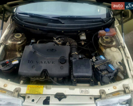 Серый ВАЗ 2110, объемом двигателя 1.6 л и пробегом 53 тыс. км за 2999 $, фото 9 на Automoto.ua