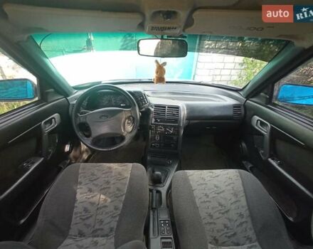 Сірий ВАЗ 2110, об'ємом двигуна 1.6 л та пробігом 300 тис. км за 1800 $, фото 3 на Automoto.ua